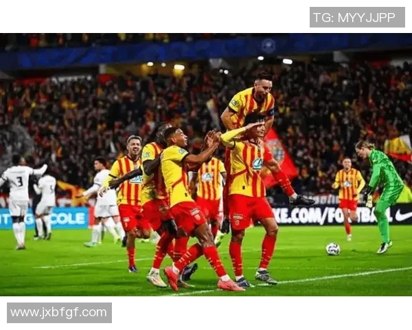 法国杯焦点战:欧塞尔VS摩纳哥——实力磕碰下的胜负手与比分前瞻